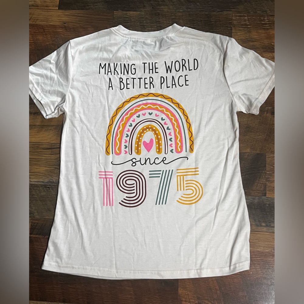 2 1975 Graphic T-Shirts (S)